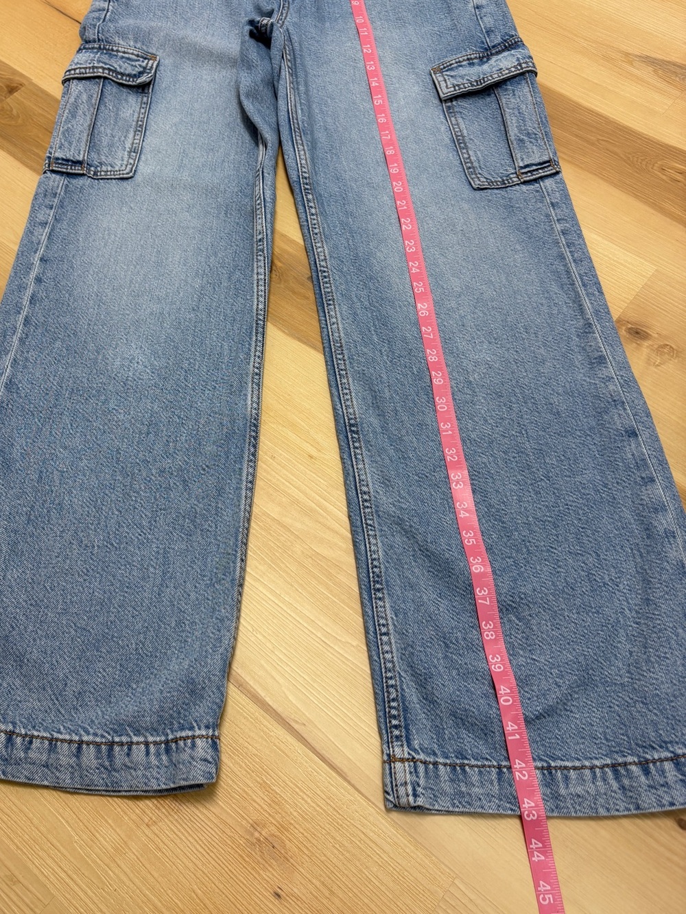 Aeropostale High Rise Wide Leg Cargo Jeans Light Wash Denim Size 8 GUC Y2K Style - Picture 8 of 12